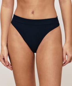 high-waisted ribbed thong;