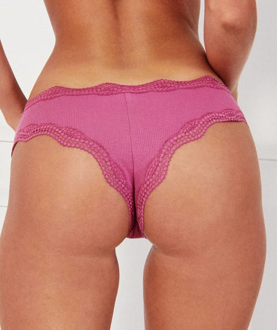 Cotton briefs;