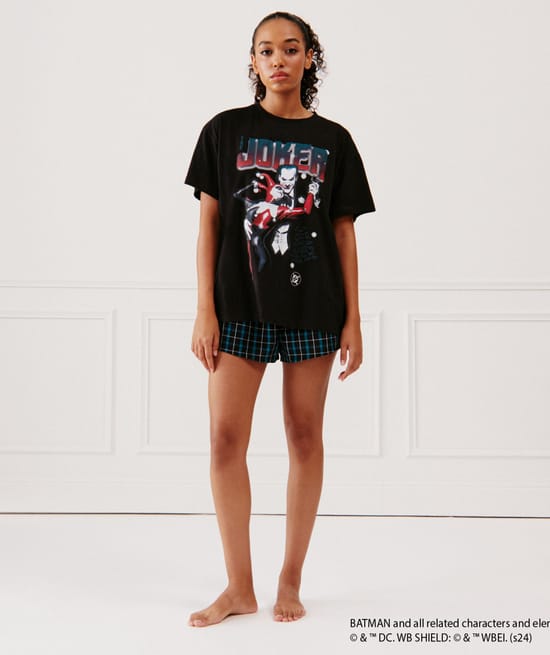 Harley Quinn plaid shorts;