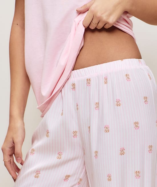 Striped teddy bear pattern trousers;