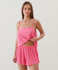 Conjunto de satén plisado;