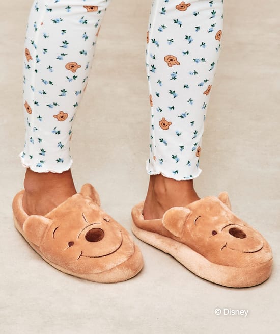 Chaussons en polaire Winnie l'Ourson;