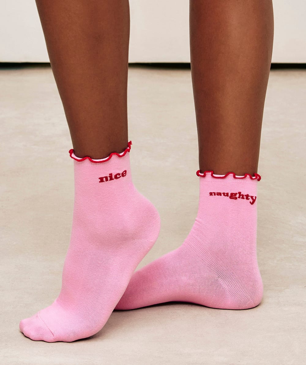 Message socks;