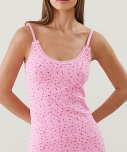 Seamless nightdress;