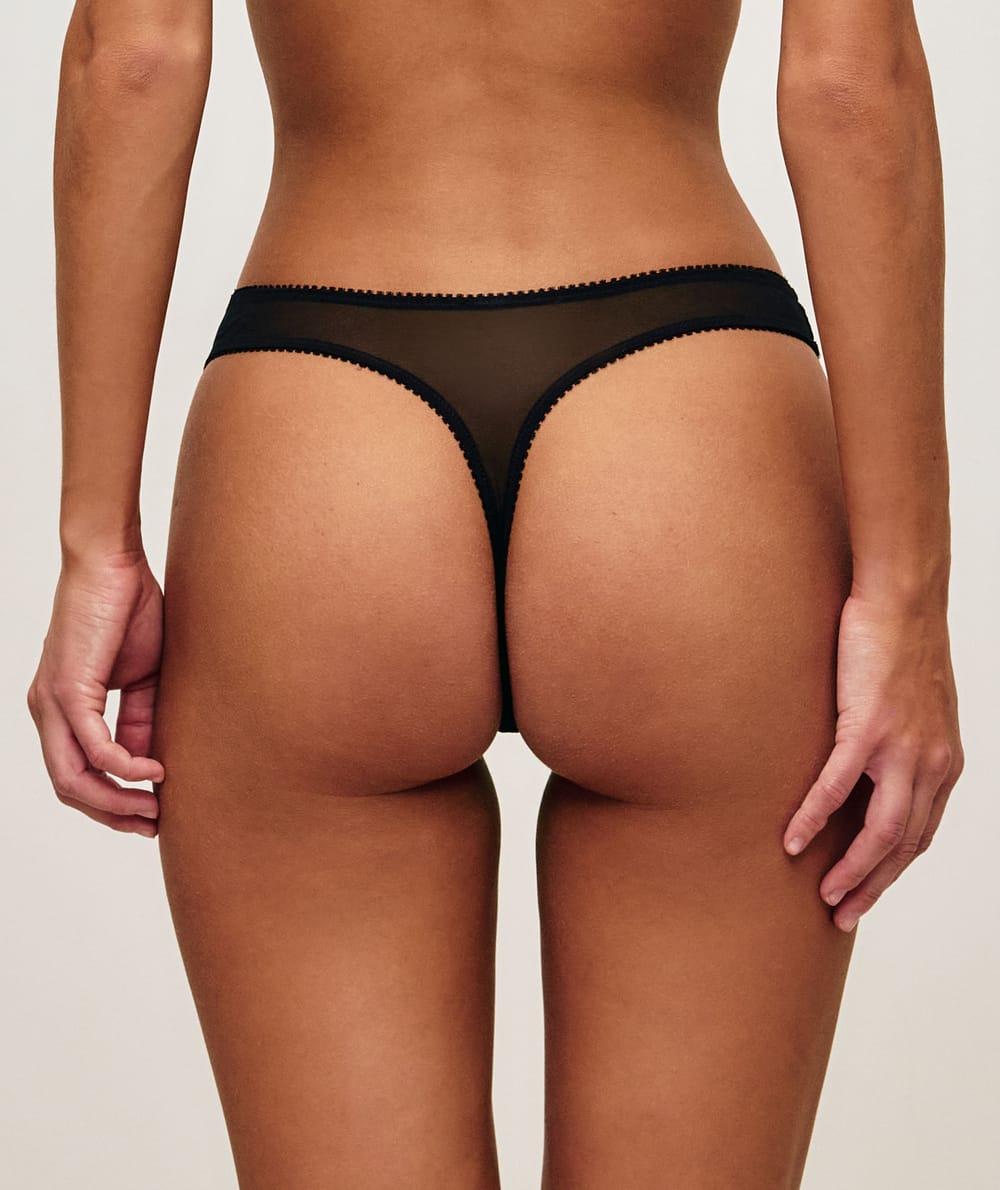 String en dentelle;