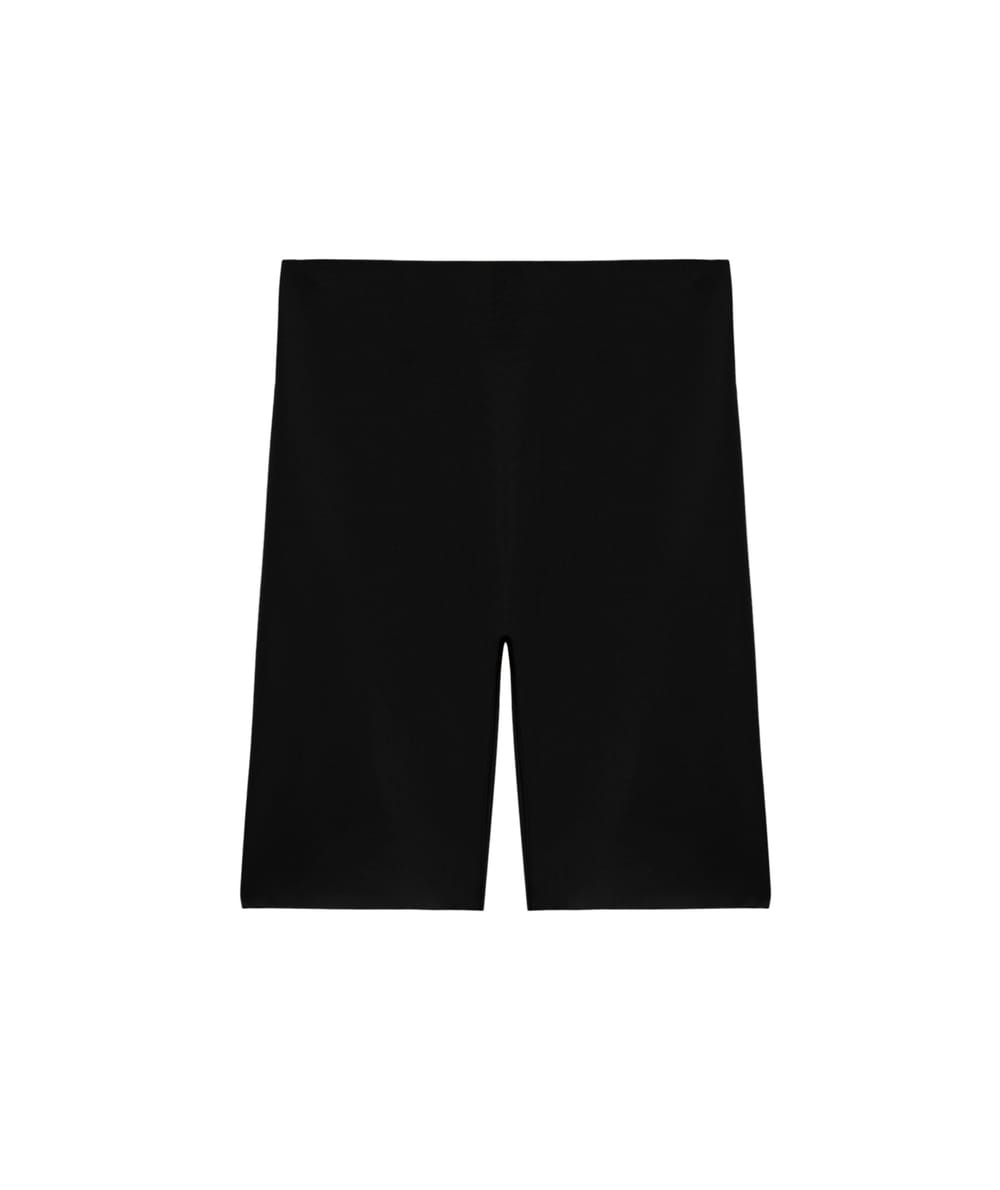 Seamless microfiber shorts;