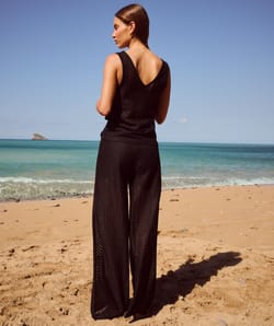 Pantalon droit crochet avec short int&eacute;gr&eacute;;