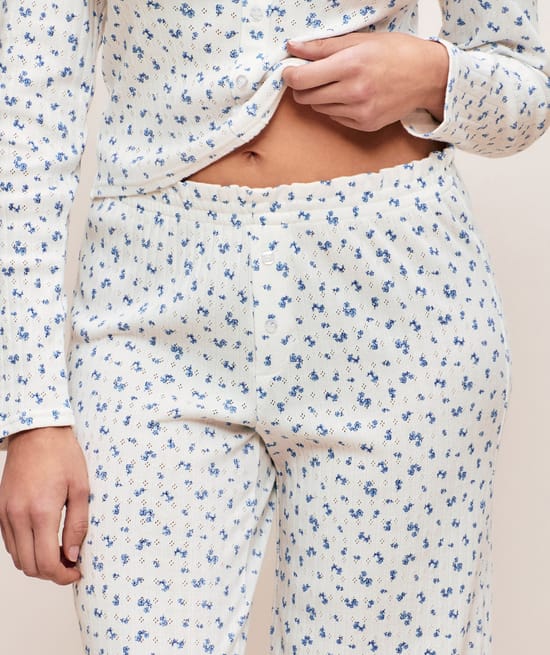 Pointelle trousers with flower pattern;