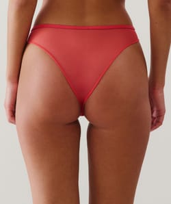 Tanga en mesh brodé fleuri rose;