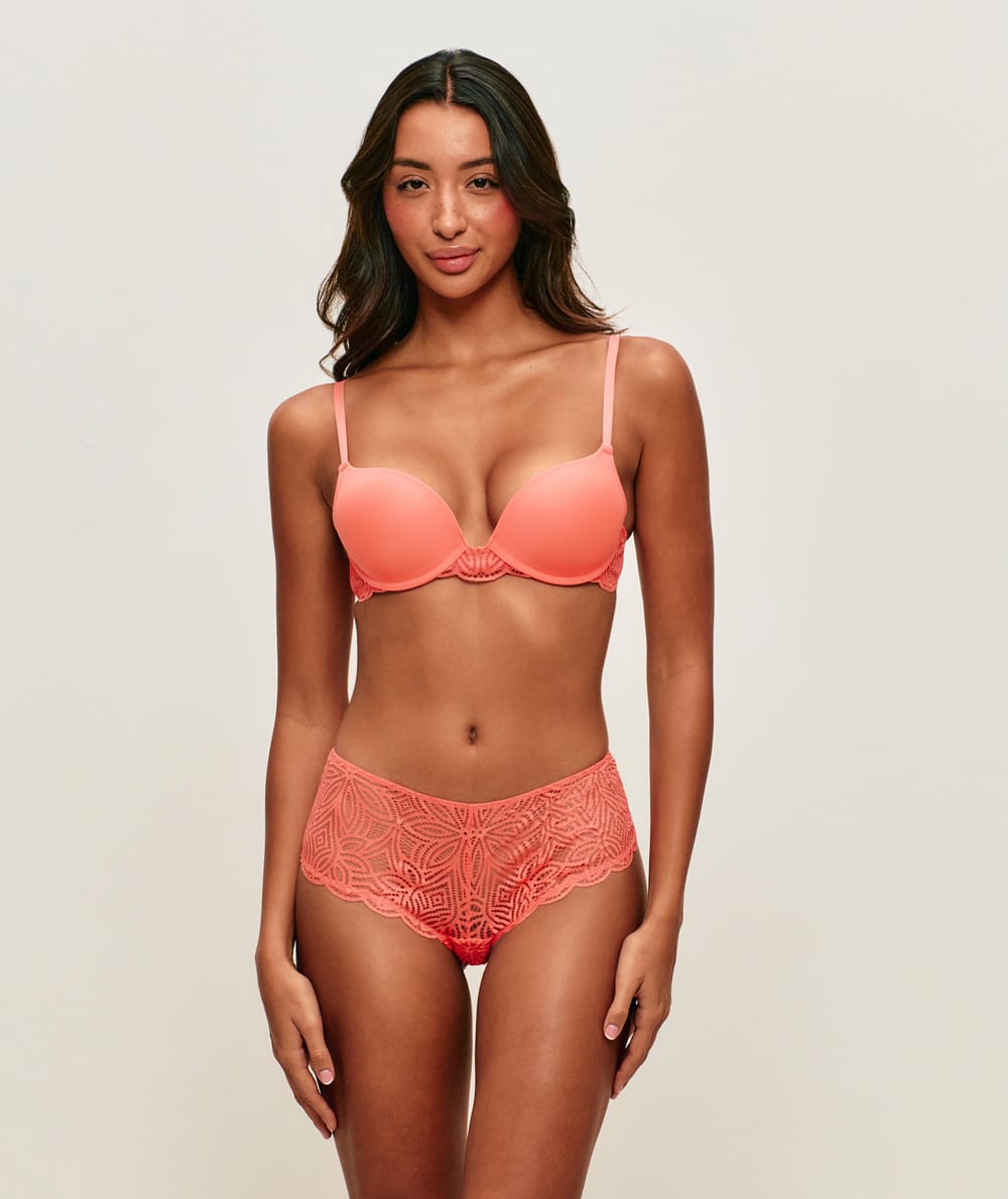 Soutien-gorge ultra push-up en dentelle;