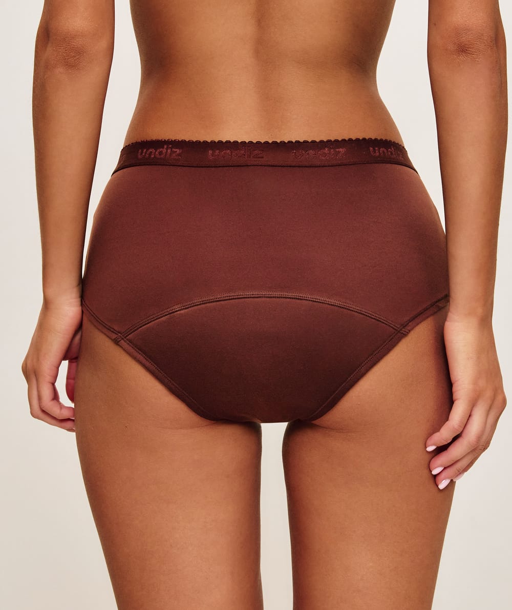 Abundant flow - Menstrual shorty;