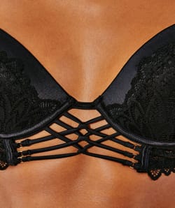 Soutien-gorge push-up en dentelle;