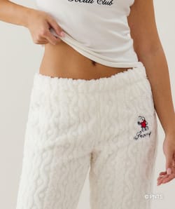 Pantalon en sherpa Snoopy;