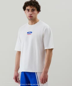 Ford T-shirt;