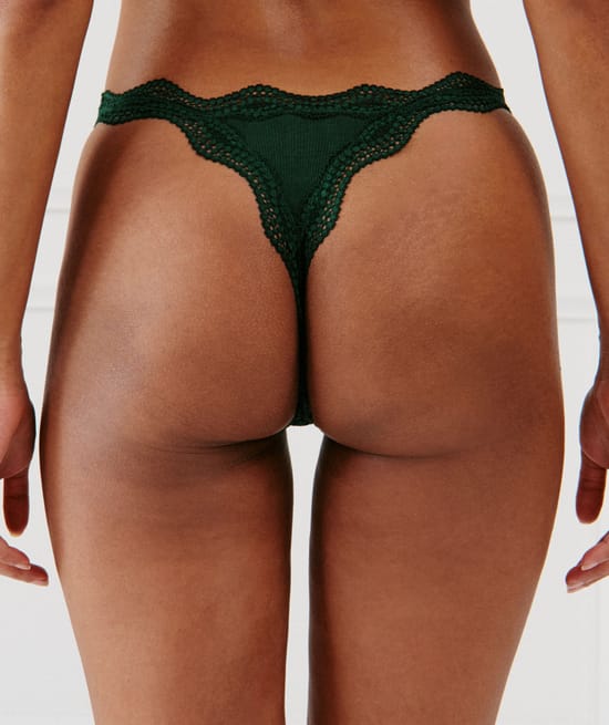 Cotton thong;