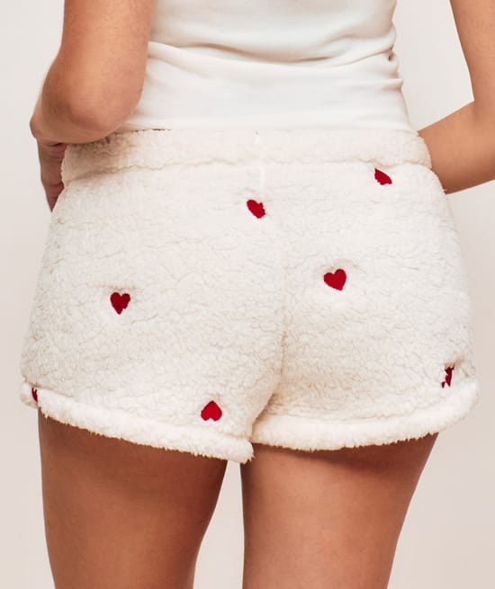 Short en sherpa motifs c&oelig;urs;