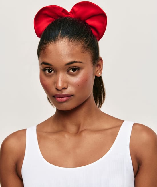 Satin heart scrunchie;