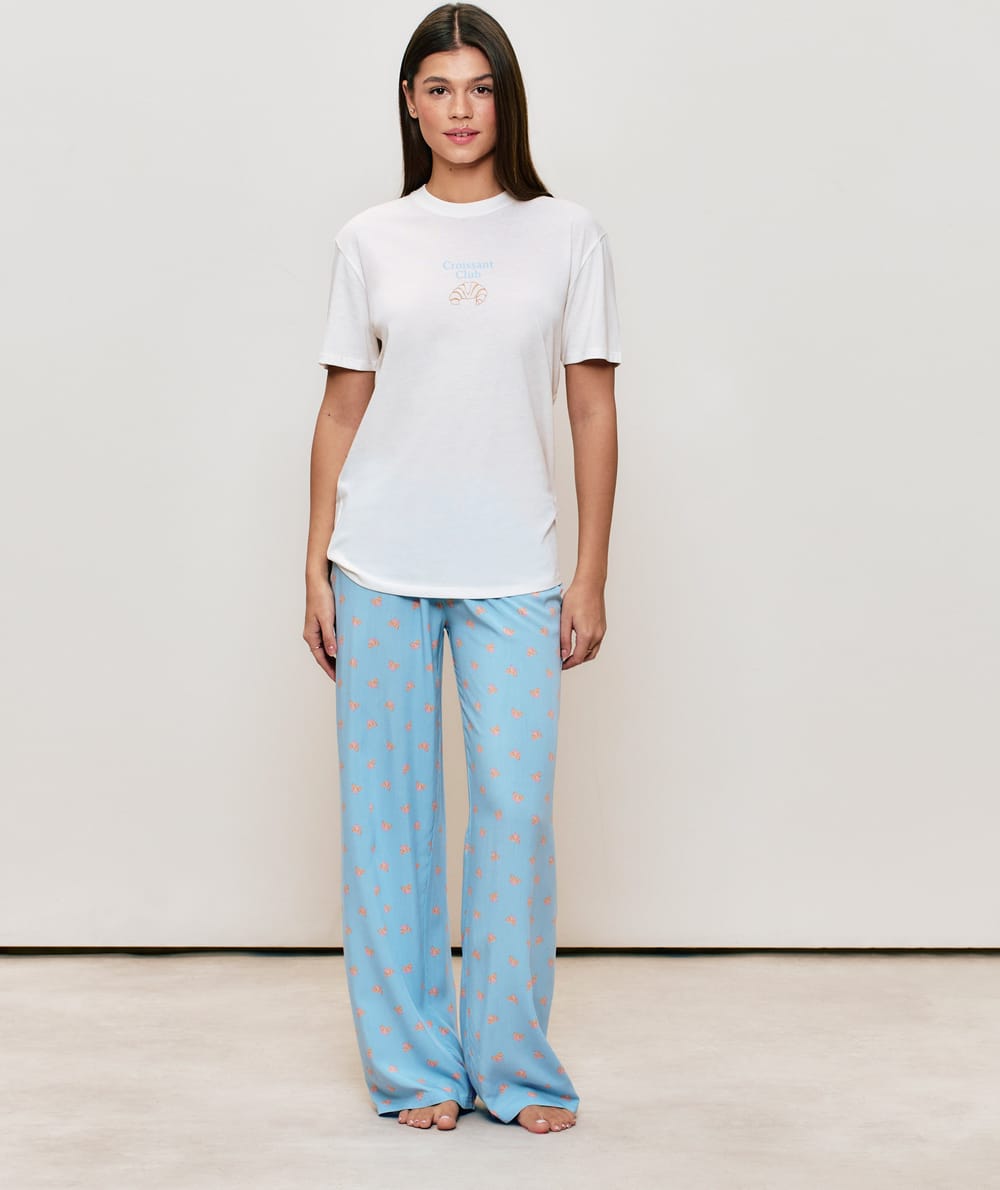 Croissant pattern trousers;