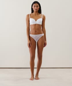 Culotte en dentelle;