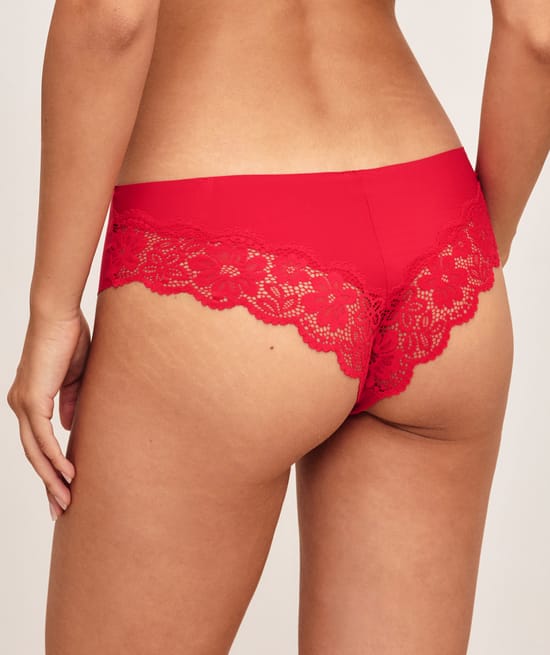 Cheeky in microfiber and floral lace;