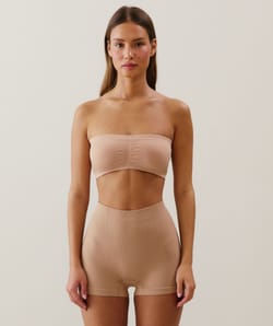 Seamless bandeau-style bra;