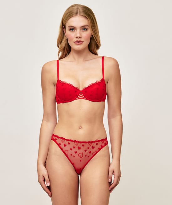 Push-up beha met hartjesborduursel;