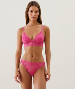 Lace thong;