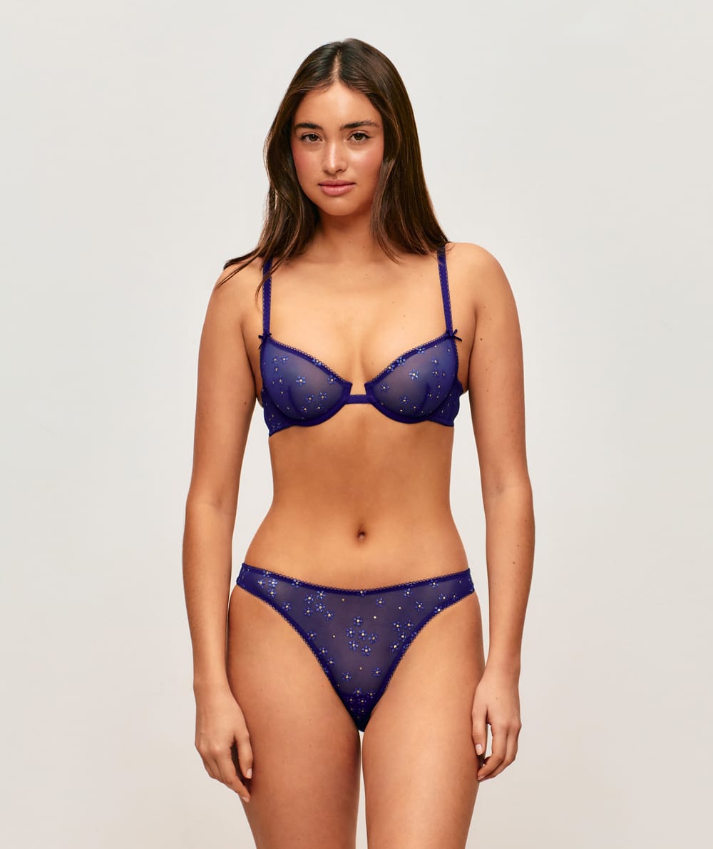 Soutien-gorge corbeille en tulle motifs fleurs &agrave; paillettes;