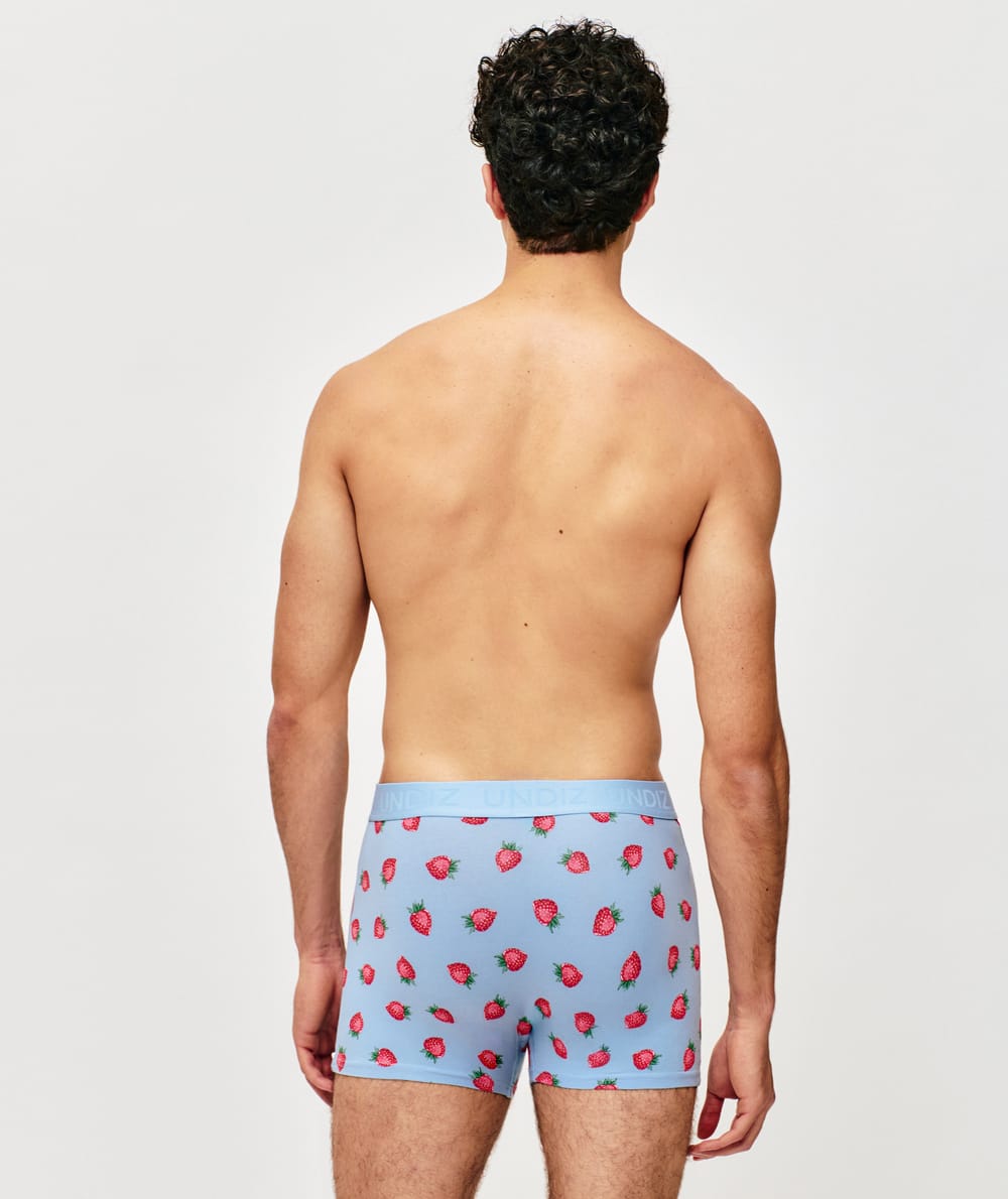 Cotton boxer shorts with strawberry print;