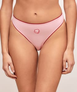 Pack of 3 patterned cotton thongs;