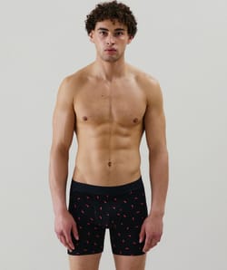 Long cotton boxer shorts;