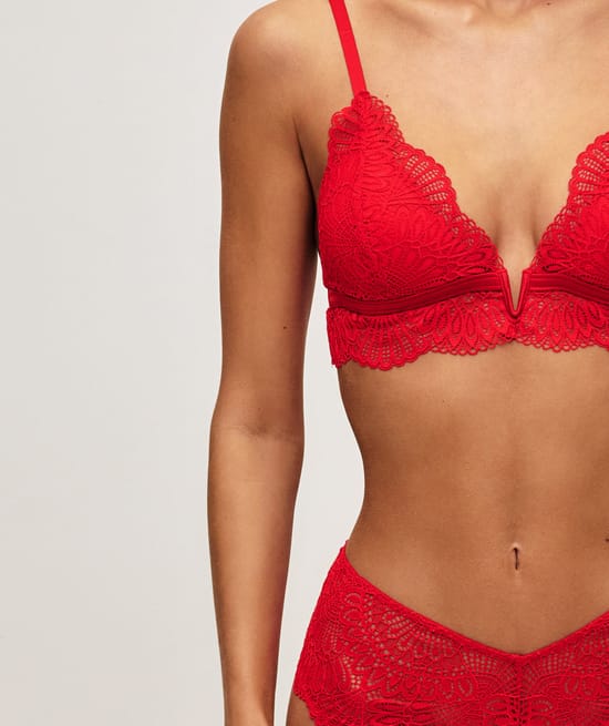 Floral lace push-up triangle bra;