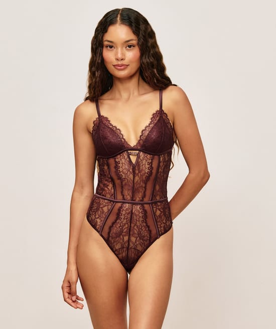 Body triangle en dentelle;
