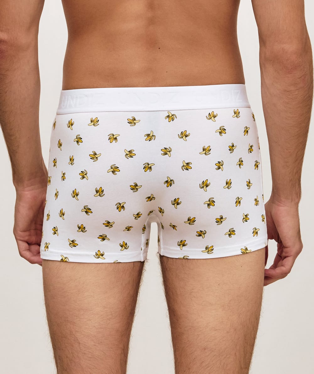 Banana-pattern boxer shorts;