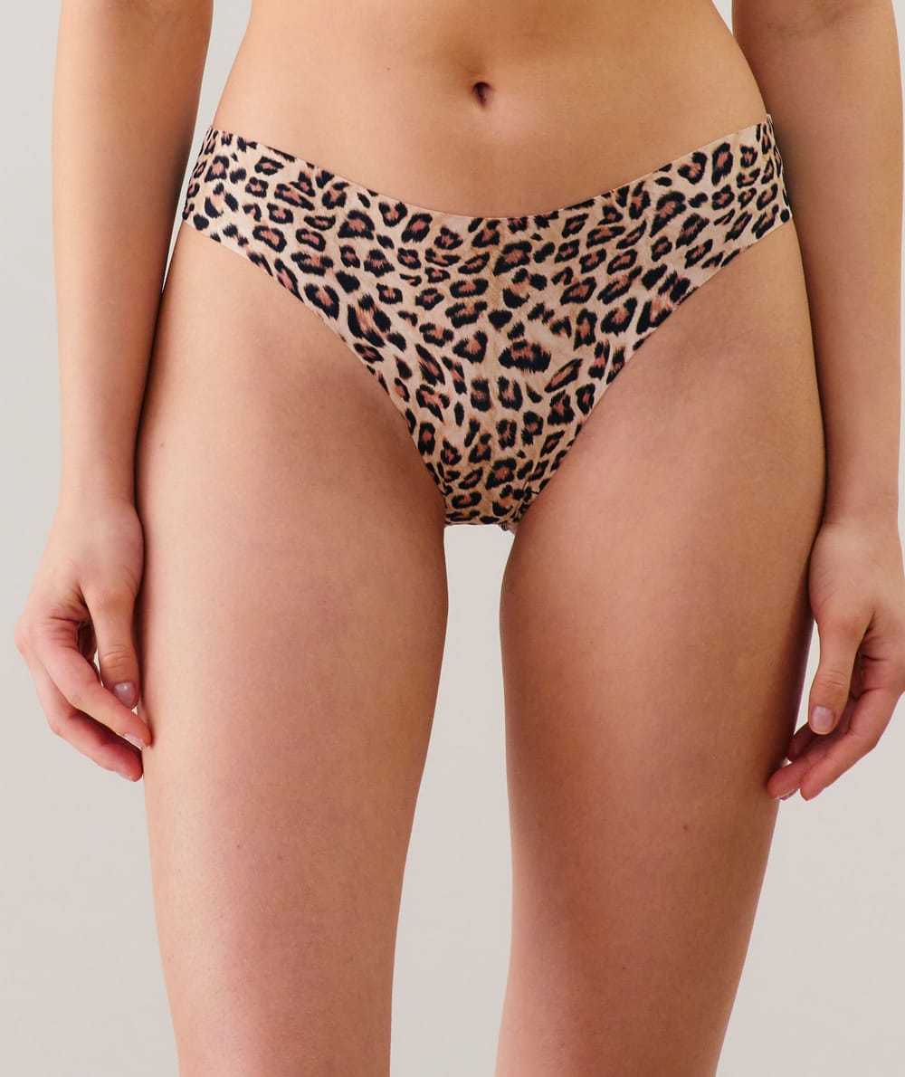 Microfibre and lace brief;