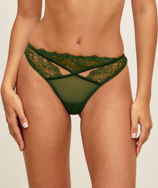Mesh string with embroidery;
