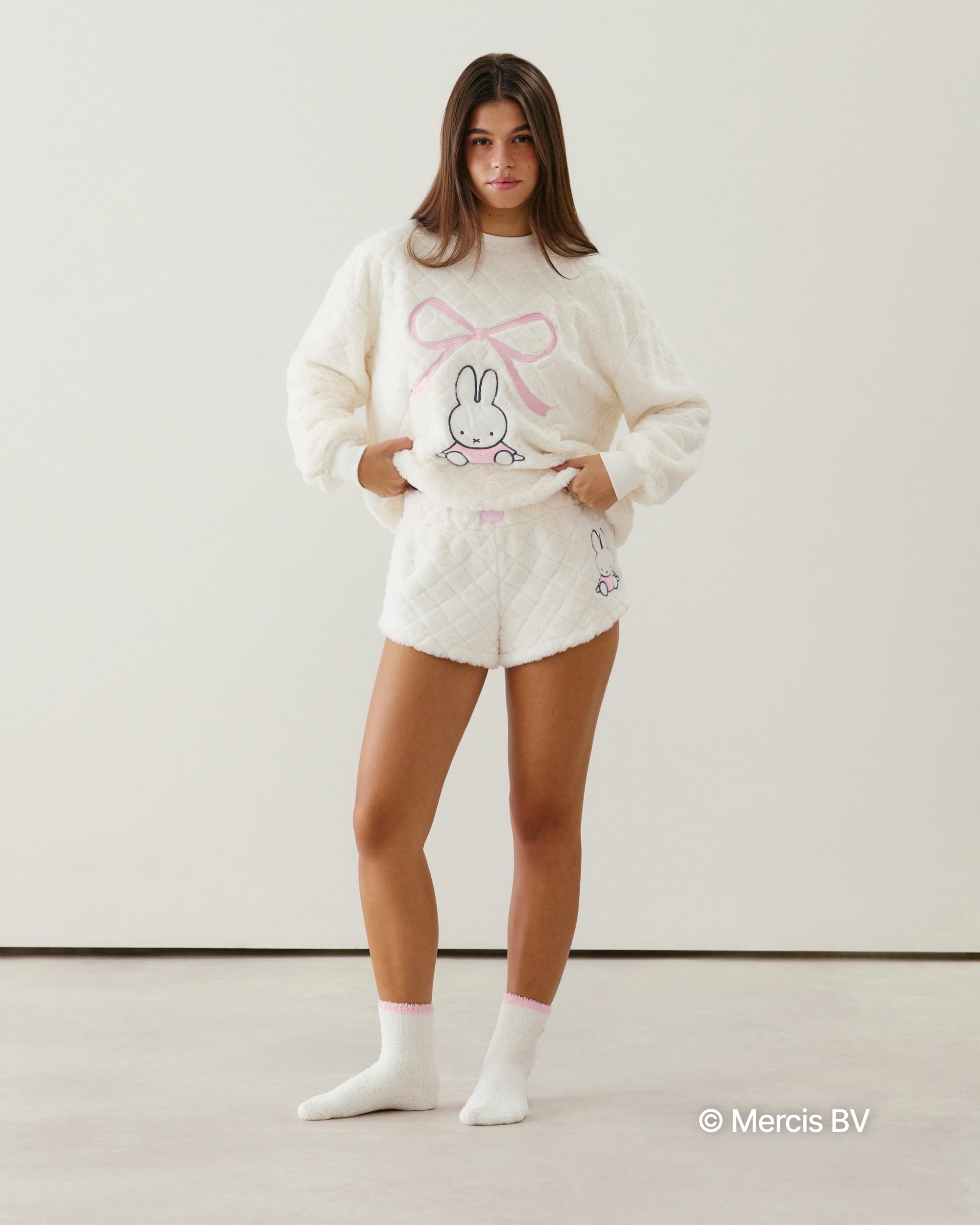 Sweatshirt Miffy - off-white - Undiz