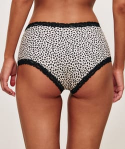 Leopard print microfibre and lace shorty;