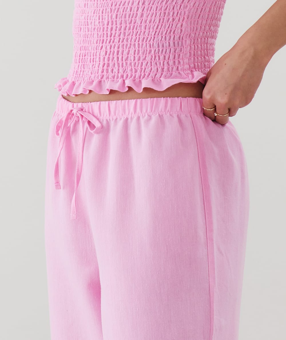 Straight-leg trousers with linen effect;