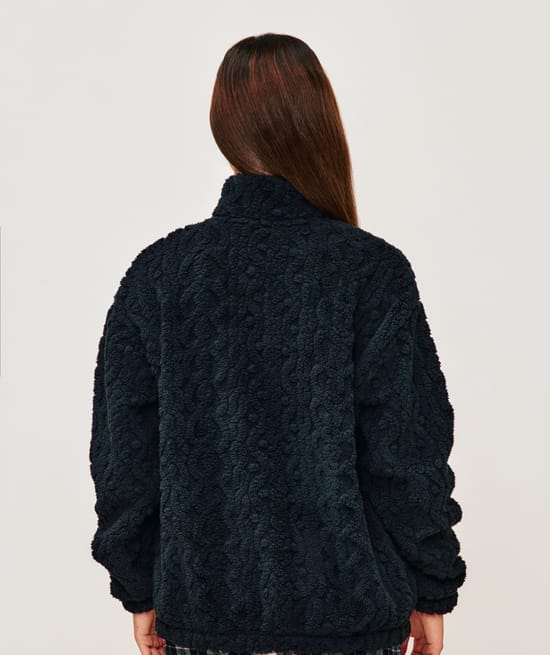 Veste en polaire torsad&eacute;e;
