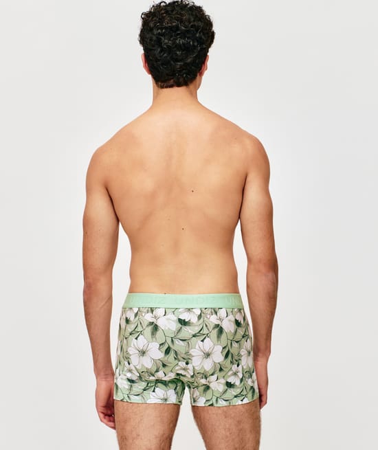 Cotton boxer shorts with floral pattern;