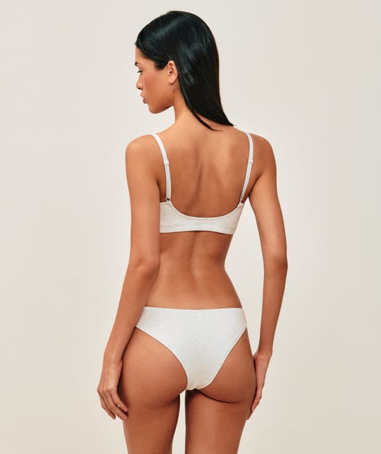 Cotton panties;
