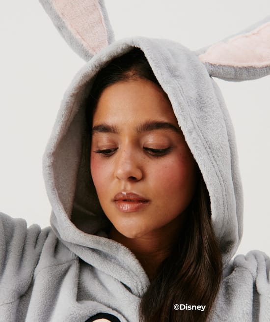 Pan Pan fleece hoodie blanket;