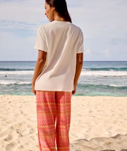 sparkling crochet pants;