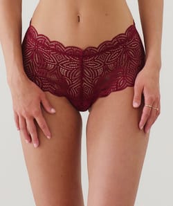 Cheeky en dentelle;