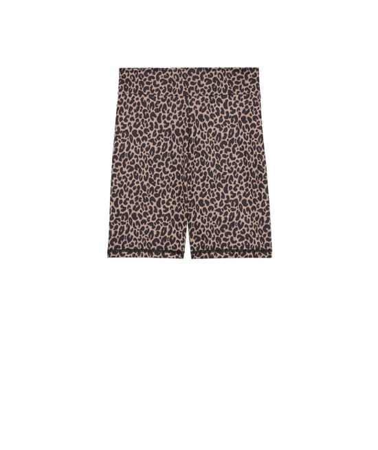 Leopard cycling shorts;