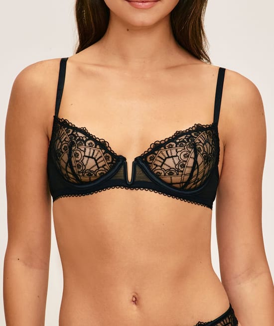 Soutien-gorge corbeille avec broderie florale;