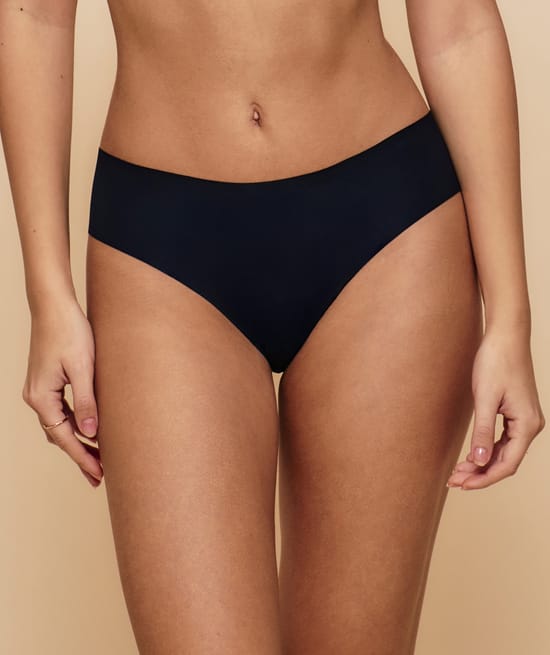 Set of 2 microfiber shorties;