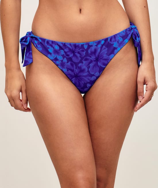 Thong - Bikini bottom;