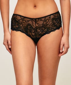 Shorty en dentelle florale;